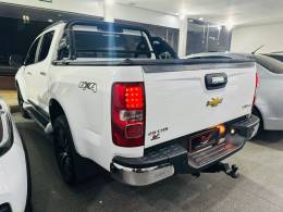 CHEVROLET - S10 - 2017/2017 - Branca - R$ 147.900,00