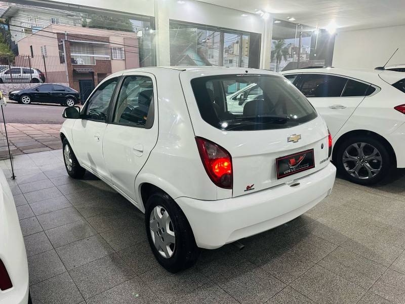 CHEVROLET - CELTA - 2015/2015 - Branca - R$ 34.900,00