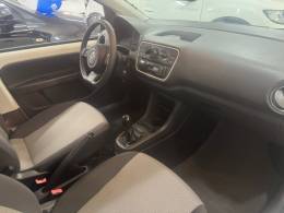 VOLKSWAGEN - UP - 2017/2017 - Branca - R$ 43.900,00