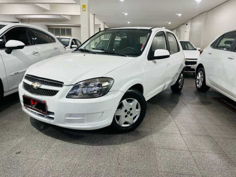 CHEVROLET - CELTA - 2015/2015 - Branca - R$ 34.900,00