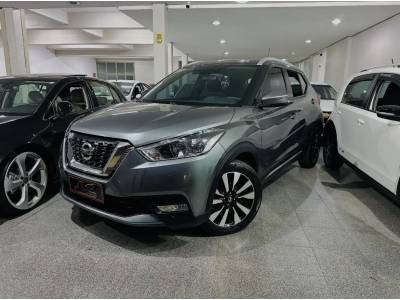 NISSAN - KICKS - 2017/2017 - Cinza - R$ 79.900,00