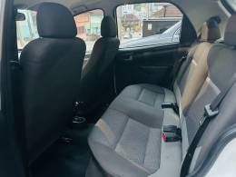 CHEVROLET - CELTA - 2015/2015 - Branca - R$ 34.900,00
