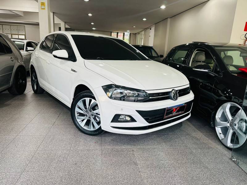 VOLKSWAGEN - POLO - 2020/2020 - Branca - R$ 78.900,00