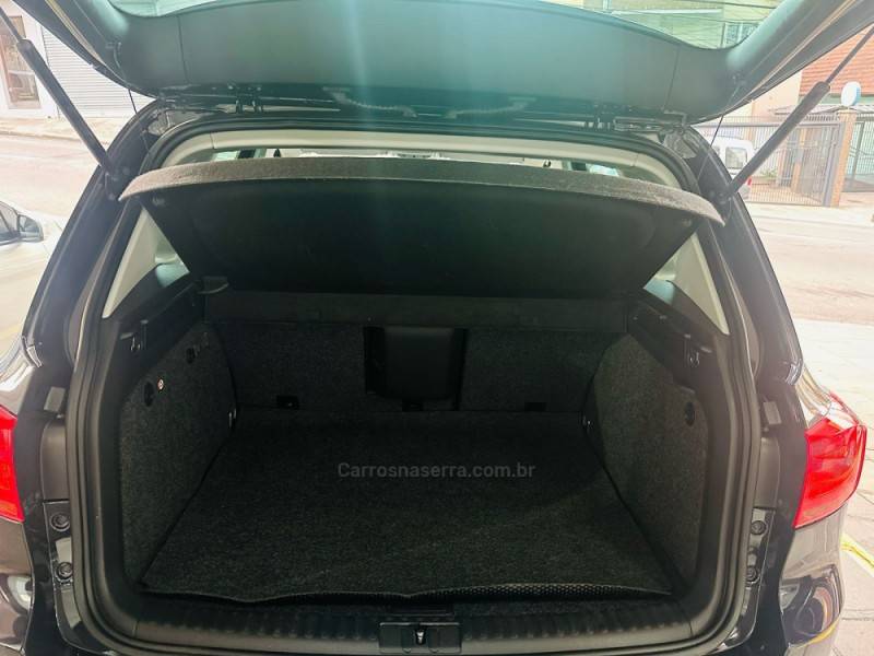 VOLKSWAGEN - TIGUAN - 2014/2014 - Preta - R$ 75.900,00