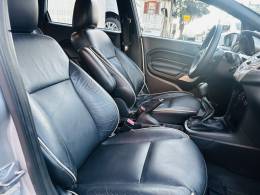 FORD - FIESTA - 2012/2012 - Prata - R$ 41.900,00